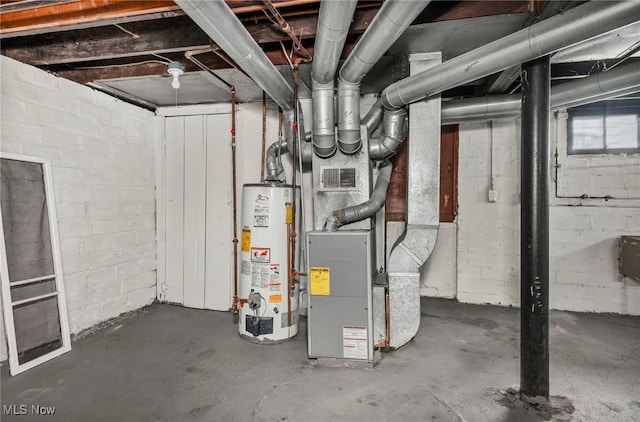 955 Dresden Rd, Cleveland Heights, OH 44112 - unfinished basement featuring gas water heater
