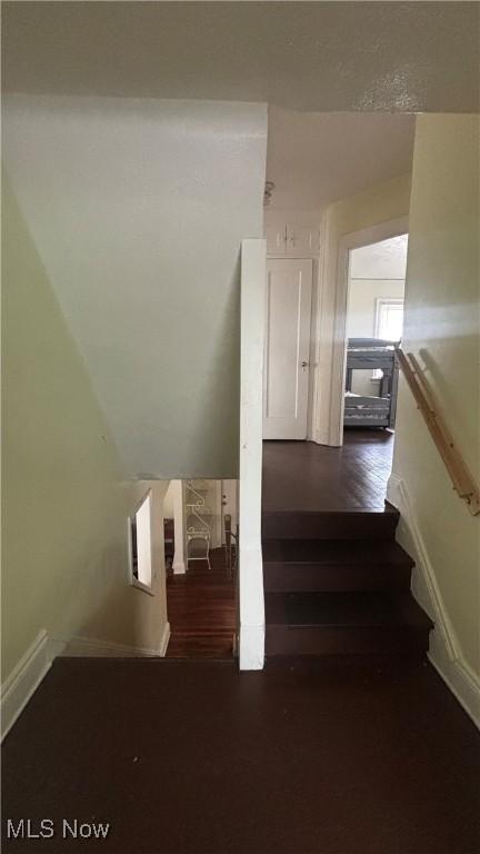 15710 Hazel Rd, East Cleveland, OH 44112 - photo 18