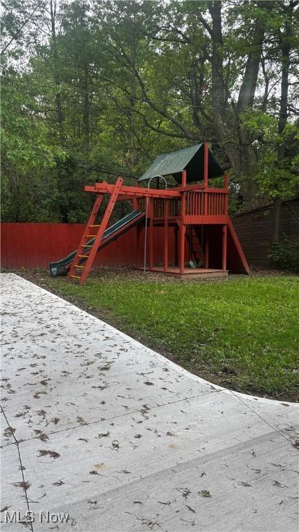 15710 Hazel Rd, East Cleveland, OH 44112 - photo 44