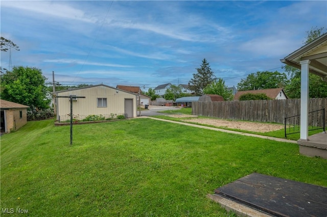 390 E Clark St, East Palestine, OH 44413 - view of yard featuring an outbuilding