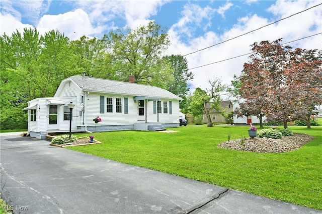 140 Raymond Ave NW, Warren, OH 44483 - photo 2