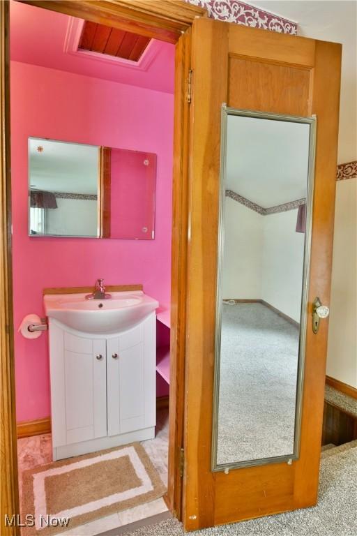 140 Raymond Ave NW, Warren, OH 44483 - photo 33