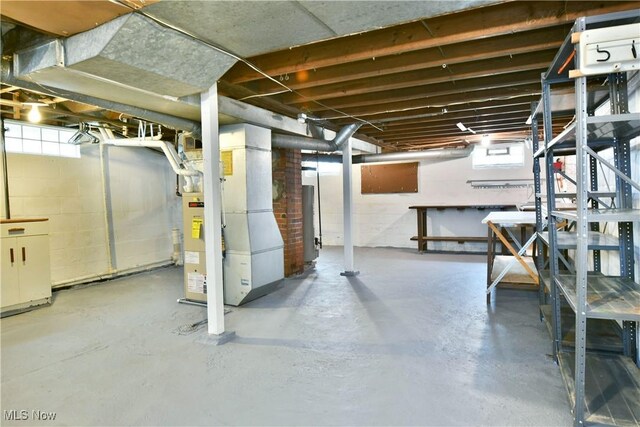 140 Raymond Ave NW, Warren, OH 44483 - photo 34