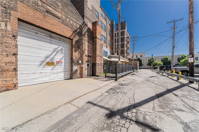 2030 Euclid Ave Unit 201, Cleveland, OH 44115 - view of asphalt road featuring street lighting