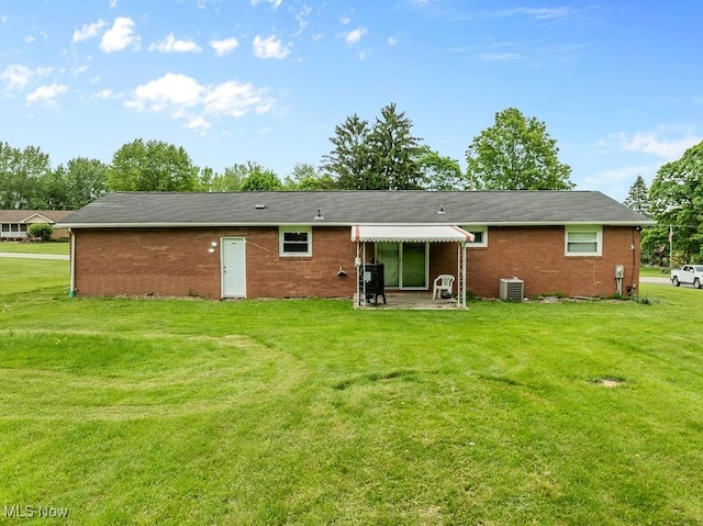 4696 Hurless Dr SW, Canton, OH 44706 - photo 2