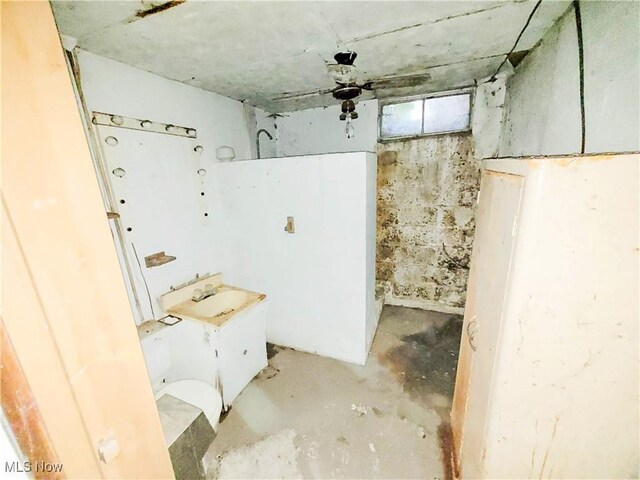 16251 State Route 678, Rockbridge, OH 43149 - bathroom featuring a sink and concrete flooring