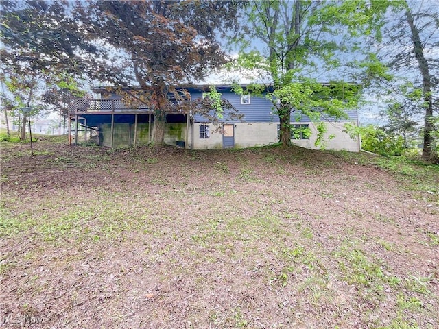 16251 State Route 678, Rockbridge, OH 43149 - view of yard featuring a wooden deck