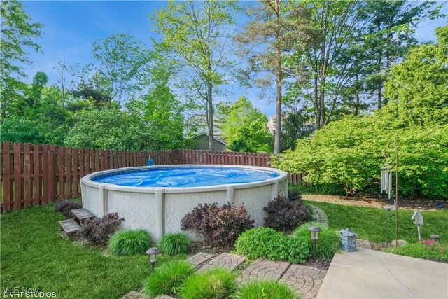 37 Monticello Dr, Brunswick, OH 44212 - view of swimming pool