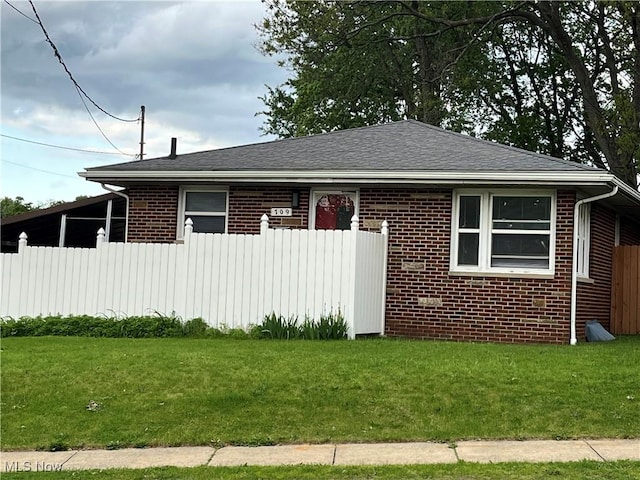 709 Dan St, Akron, OH 44310 - photo 1