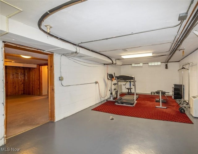 2639 Whiton Rd, University Heights, OH 44118 - exercise room with concrete block wall