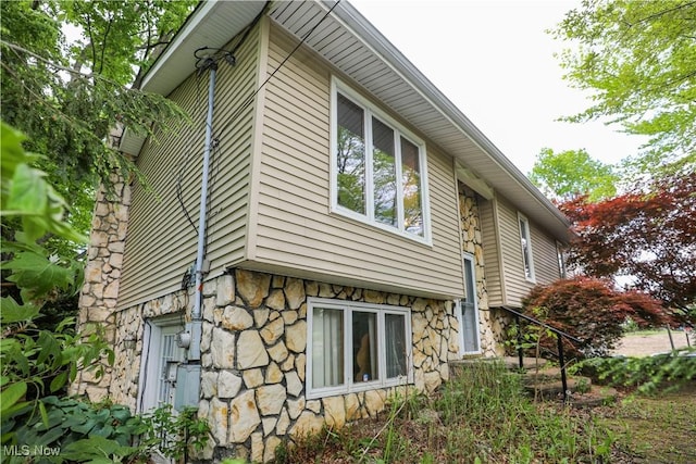 4217 State Route 82, Mantua, OH 44255 - view of side of property with stone siding