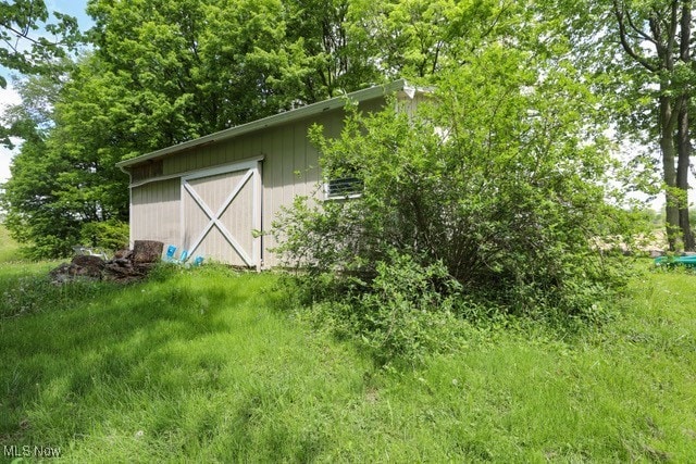 4217 State Route 82, Mantua, OH 44255 - view of outdoor structure featuring an outbuilding