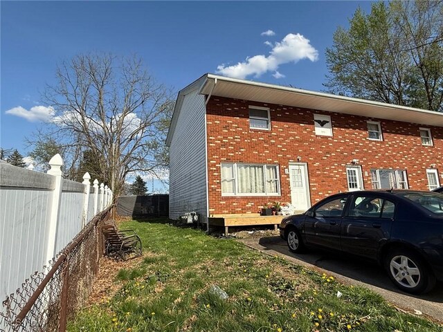157 Talbott Dr, Wintersville, OH 43953 - photo 4