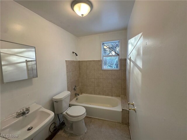 740 Fern St, Akron, OH 44307 - photo 5