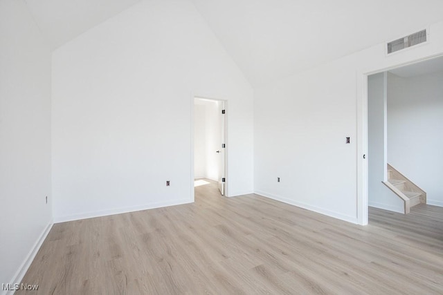2498 Thurman Ave, Cleveland, OH 44113 - photo 9