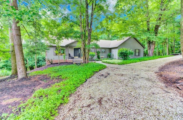 38 Choctaw Trl, Malvern, OH 44644 - view of ranch-style home