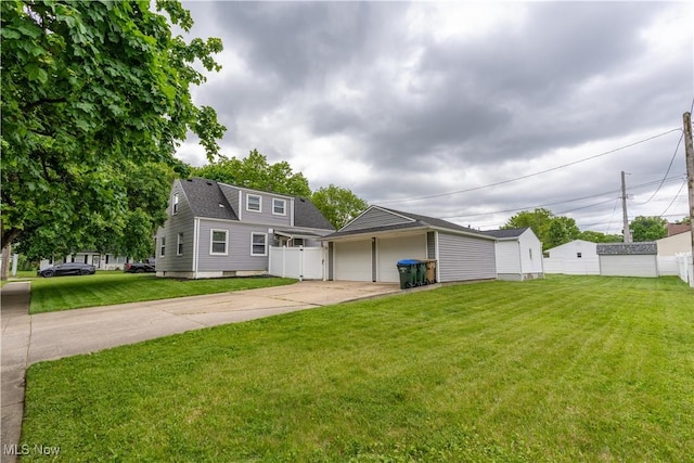 2930 Archwood Pl, Cuyahoga Falls, OH 44221 - view of front of home with a garage and roof with shingles