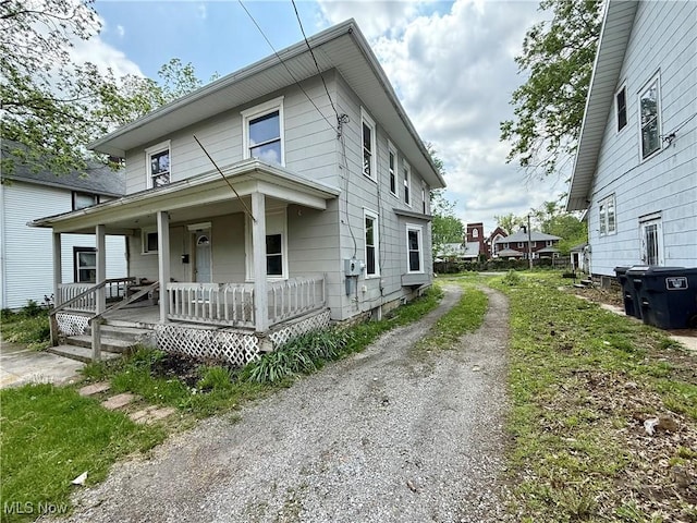 1017 Rice Ave, Lima, OH 45805 - view of front of property featuring covered porch and driveway