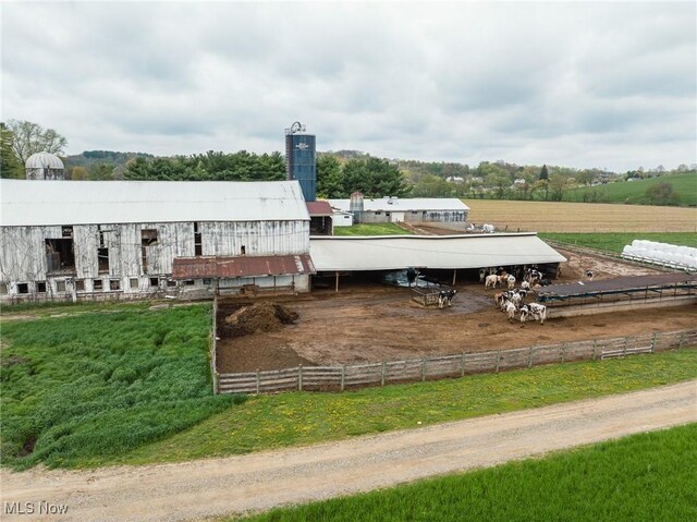 Bair Rd NW, Dover, OH 44622