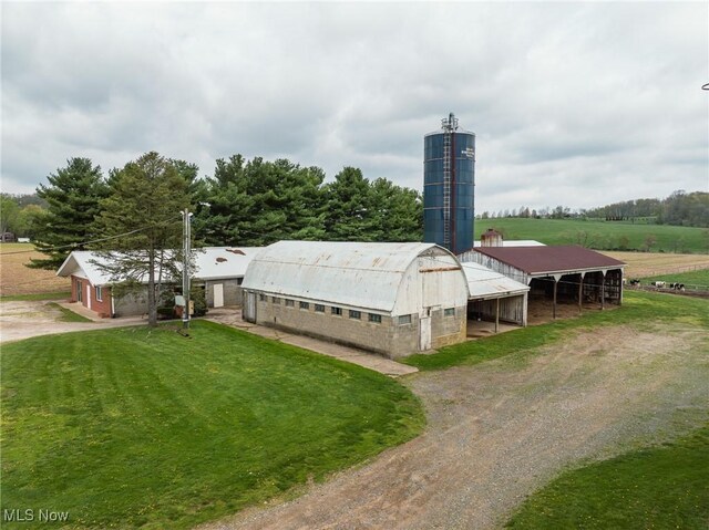 Bair Rd NW, Dover, OH 44622