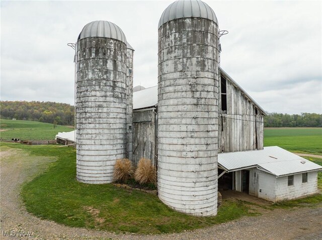 Bair Rd NW, Dover, OH 44622