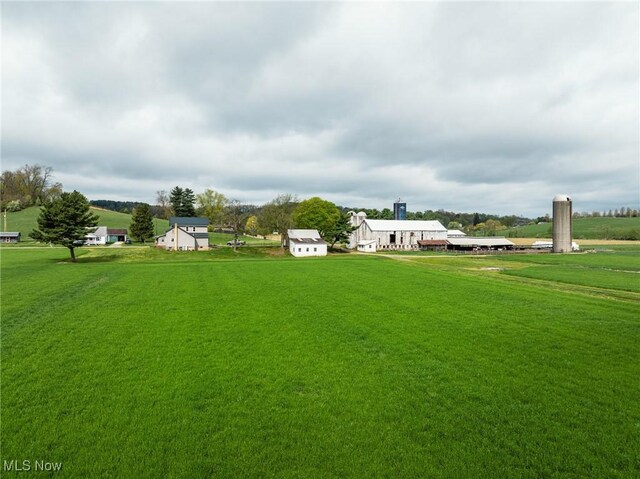 Bair Rd NW, Dover, OH 44622