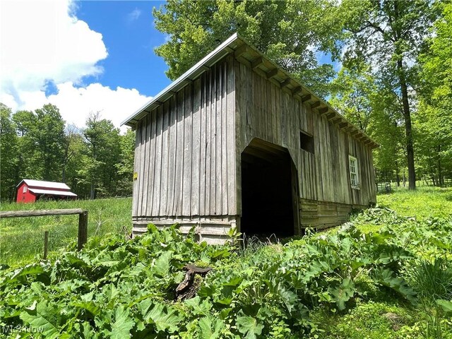 12929 Pleasant Valley Rd, Utica, OH 43080