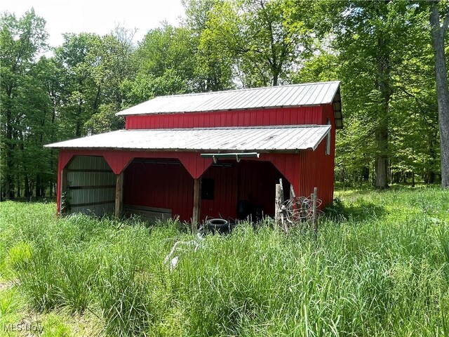 12929 Pleasant Valley Rd, Utica, OH 43080