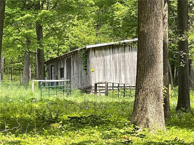 12929 Pleasant Valley Rd, Utica, OH 43080