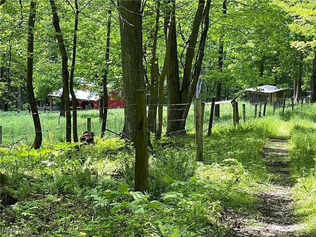 12929 Pleasant Valley Rd, Utica, OH 43080