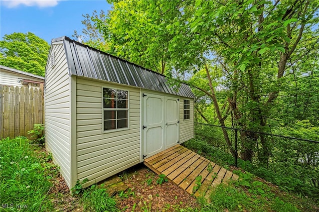 579 Main St, Conneaut, OH 44030 - view of shed
