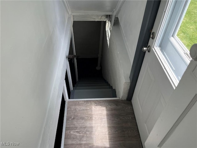 3039 W St, Weirton, WV 26062 - view of stairs