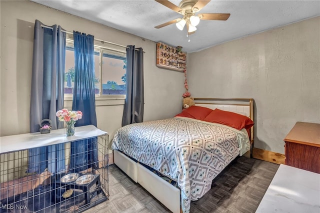 2212 Randall St, Lorain, OH 44052 - bedroom featuring a ceiling fan and a textured ceiling