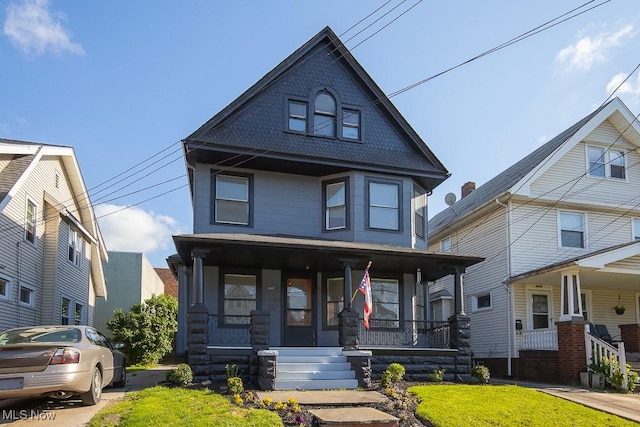 3615 Spokane Ave, Cleveland, OH 44109 - view of front of property featuring a porch