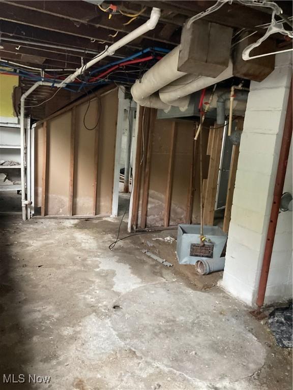 17205 Mapleboro Ave, Maple Heights, OH 44137 - view of unfinished basement