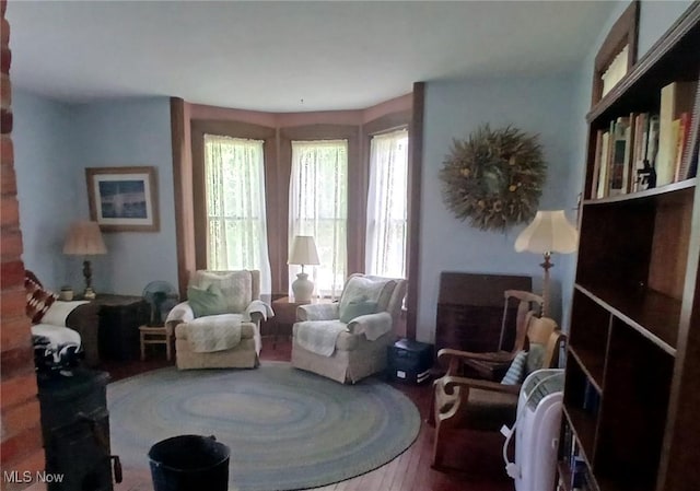 2775 Sr 9, Salem, OH 44460 - living area featuring wood finished floors