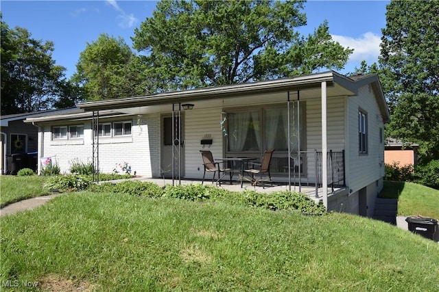 1939 Blue Ave, Zanesville, OH 43701 - photo 2