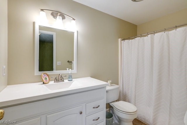 139 Elm Ct, Chagrin Falls, OH 44022 - bathroom with toilet, vanity, and a shower with curtain