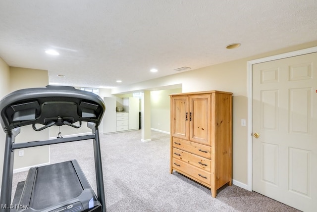 139 Elm Ct, Chagrin Falls, OH 44022 - workout room featuring light carpet, recessed lighting, and baseboards