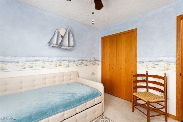 104 Joshua Dr, Rittman, OH 44270 - bedroom featuring light carpet, wallpapered walls, and a textured ceiling