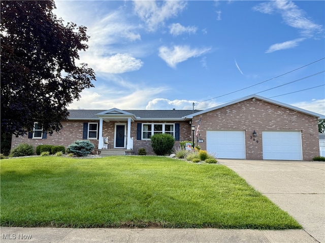 209 Flintwood Dr, Marietta, OH 45750 - photo 1