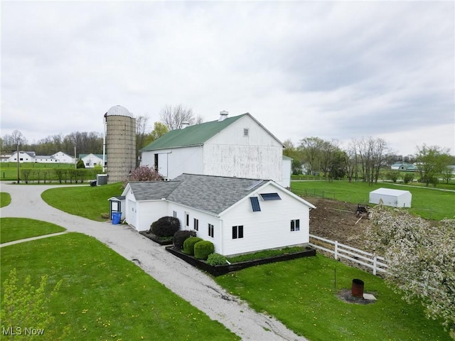 16321 Burton Windsor Rd, Middlefield, OH 44062 - view of side of property featuring an outdoor structure, a barn, and a shingled roof