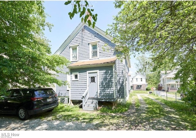 504 Sumner St, Akron, OH 44304 - photo 14