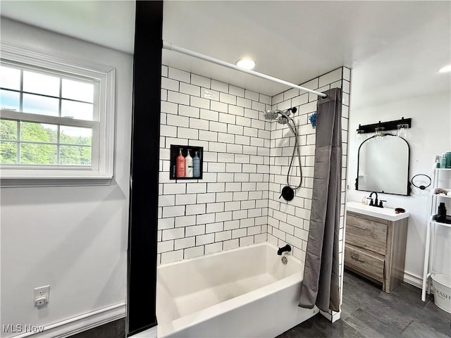 7509 S Palmyra Rd, Canfield, OH 44406 - full bath featuring shower / bath combination with curtain and vanity