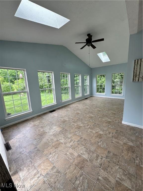 38202 Avalon Dr, North Ridgeville, OH 44039 - photo 10