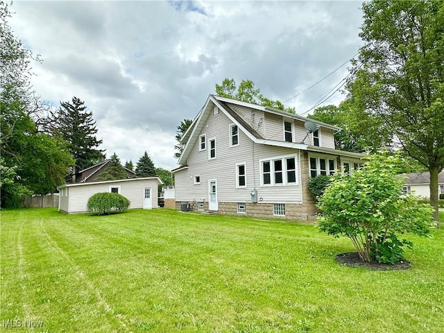 177 N Cleveland Ave, Mogadore, OH 44260 - back of property