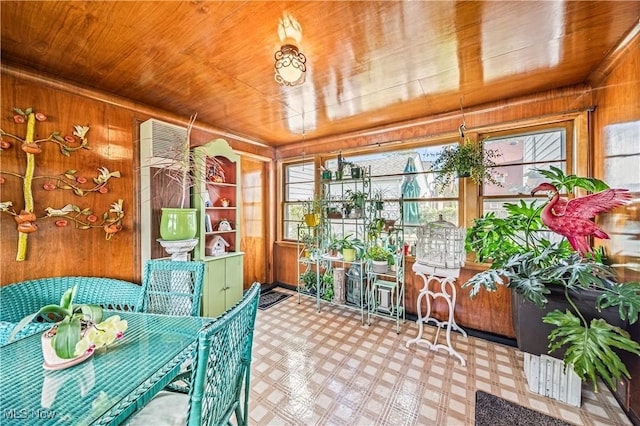 131 E 206th St, Euclid, OH 44123 - sunroom with plenty of natural light