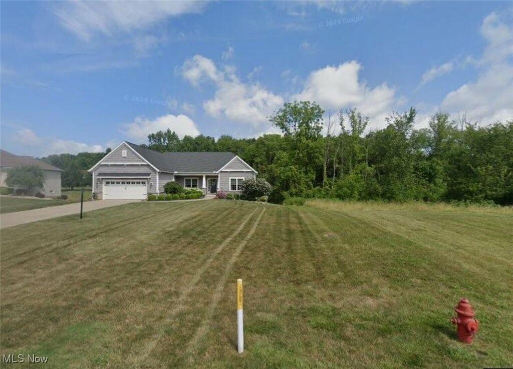 6721 River Walk Dr, Valley City, OH 44280