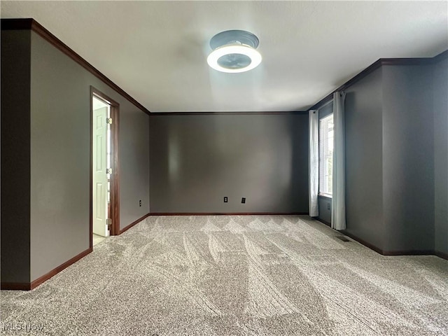 95 Cheyenne Dr, Girard, OH 44420 - empty room with light carpet and ornamental molding