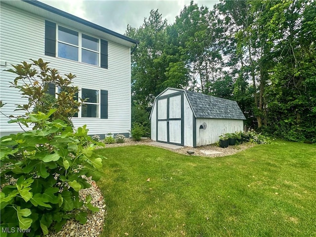 95 Cheyenne Dr, Girard, OH 44420 - view of shed